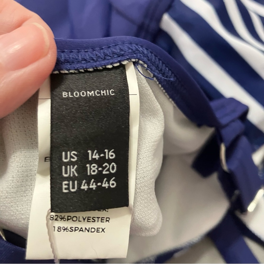 BLOOMCHIC NWT Striped Tankini Swim Top 14/16 - Picture 3 of 13